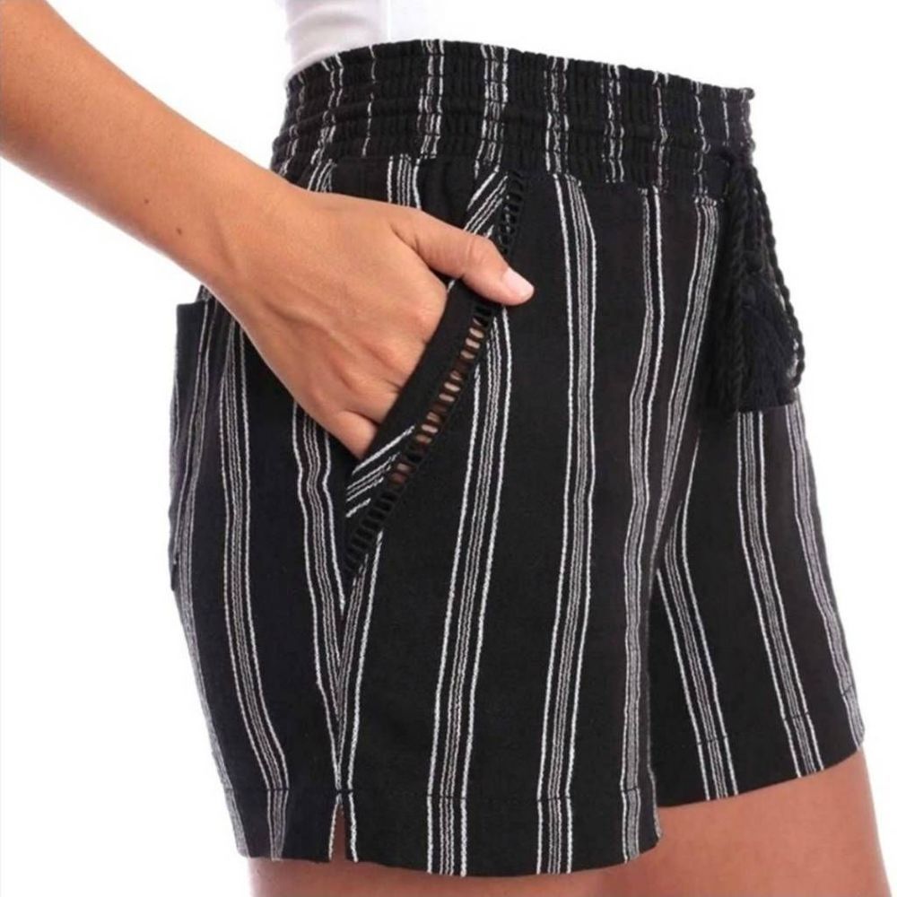 Briggs Beachy Linen Drawstring Shorts